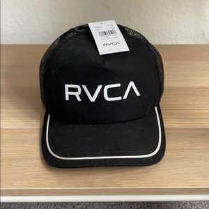 NEVER WORN, RVCA adjustable hat